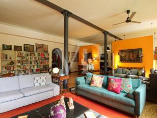 Salone