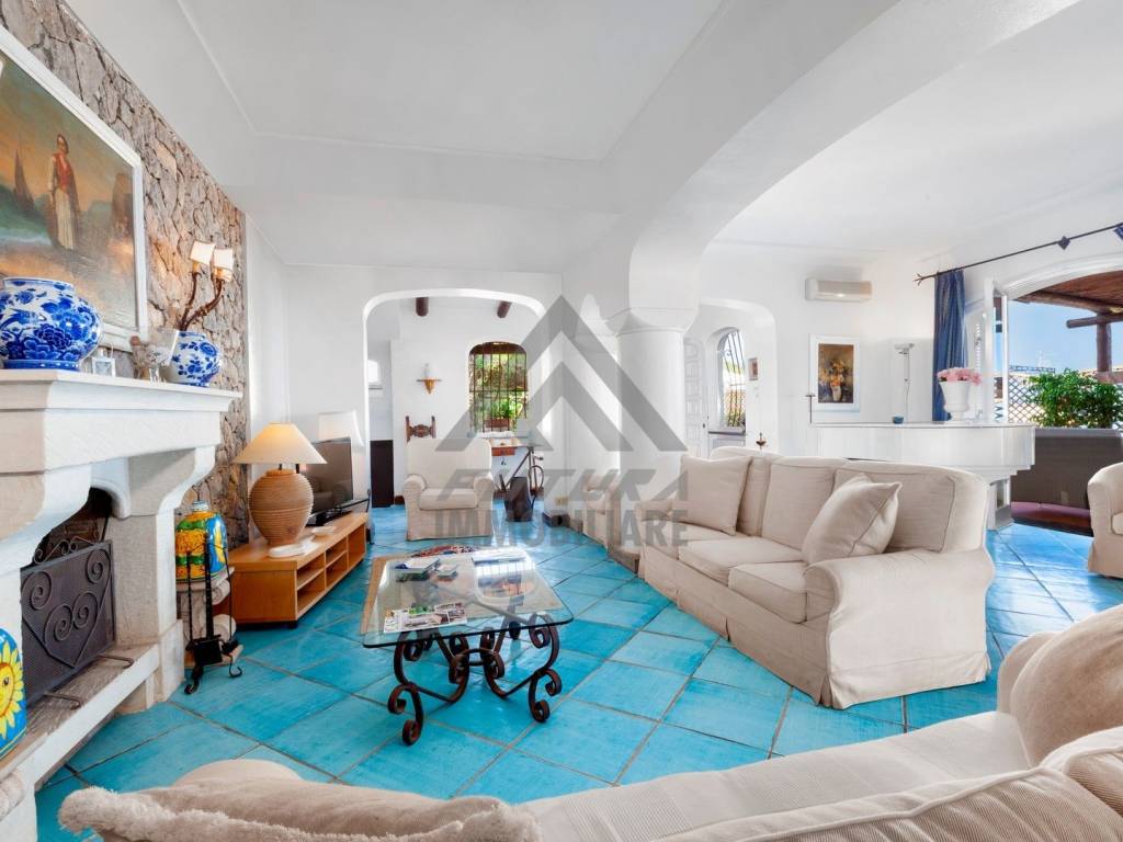 Salone