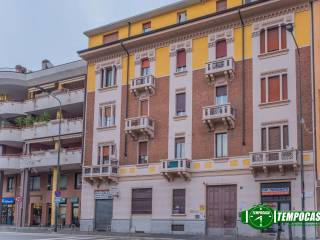 Trilocale via Pellegrino Rossi, Affori, Milano