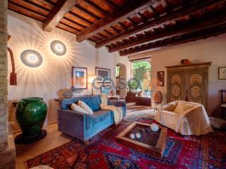 Salone