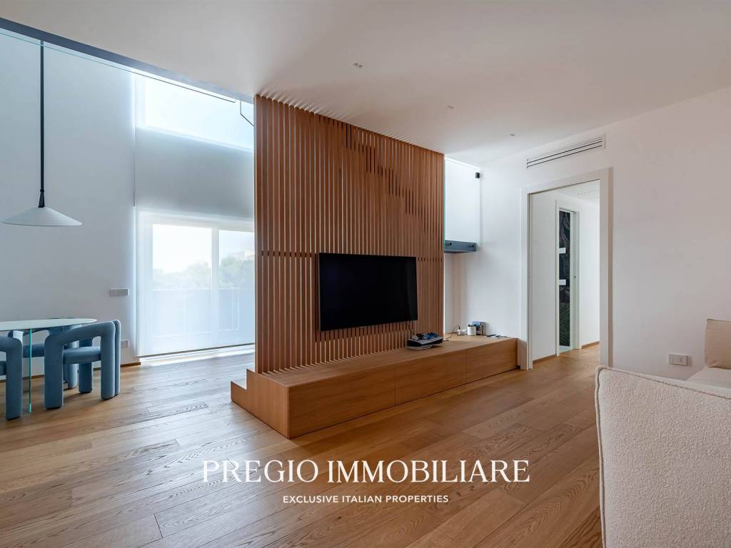 Salone