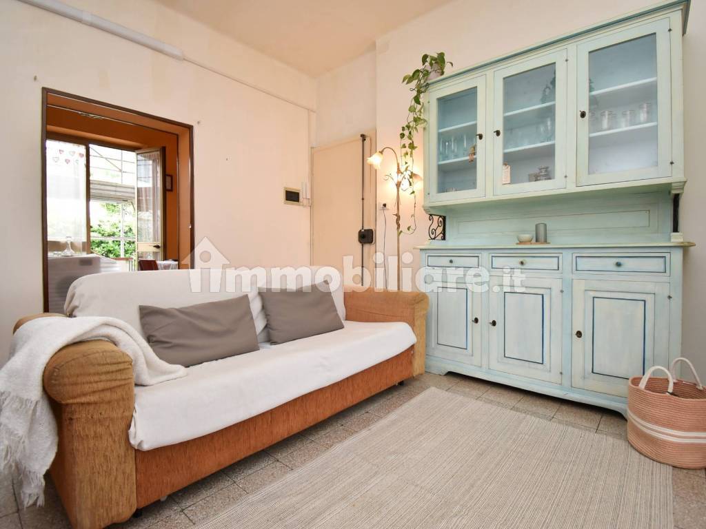 Salone