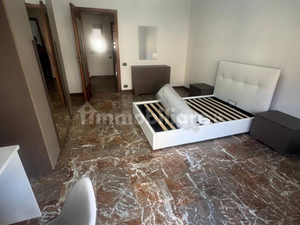 2 stanze singole in Nizza Millefonti