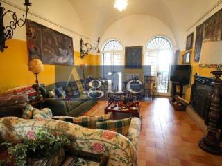 Salone