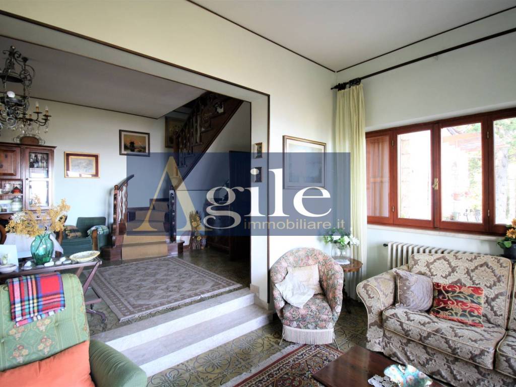 Salone