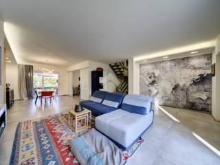 Salone