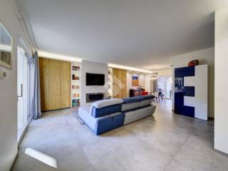 Salone