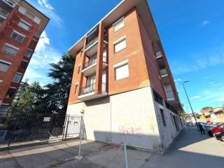 Bilocale via San Mamete 19, Quartiere Adriano, Milano