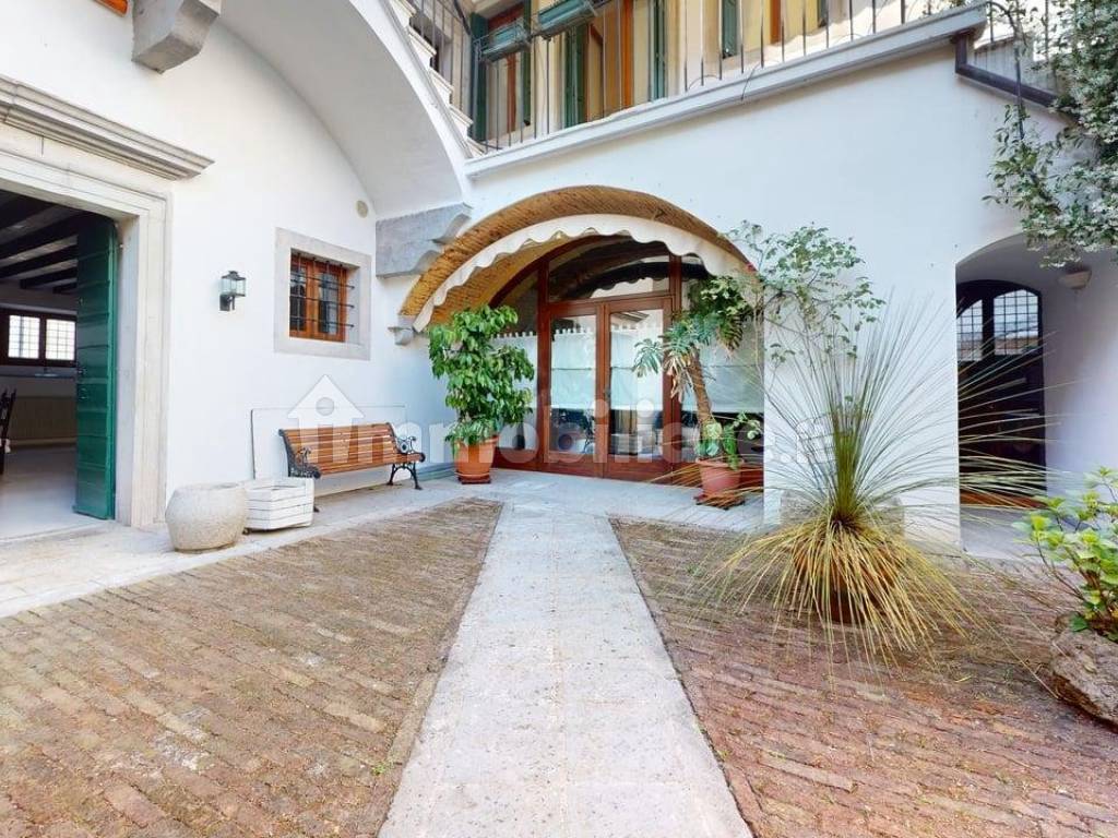 Cortile interno