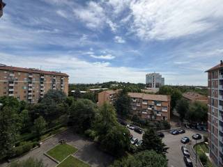 Trilocale via Luigi Chiarelli 3F, Gallaratese, Milano