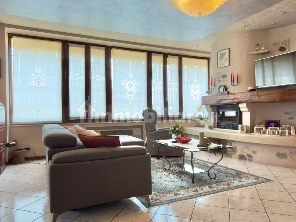 Salone