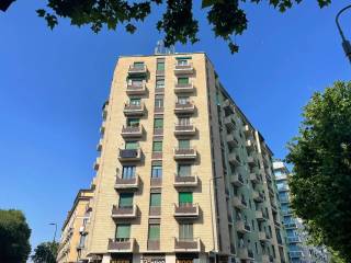 Bilocale viale Isonzo 8, Porta Romana - Medaglie d'Oro, Milano