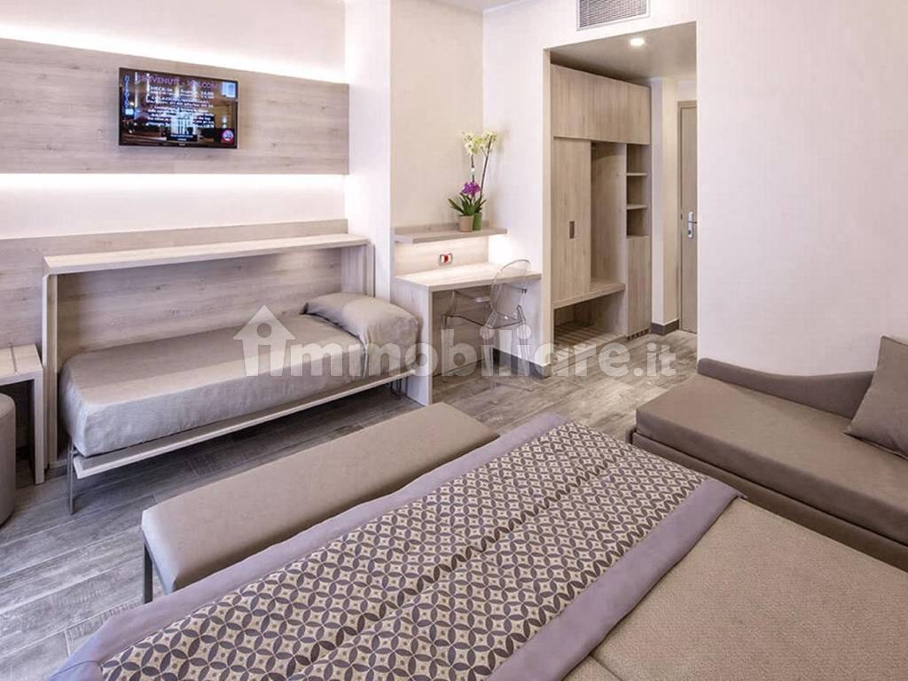Salone