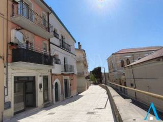 Zona