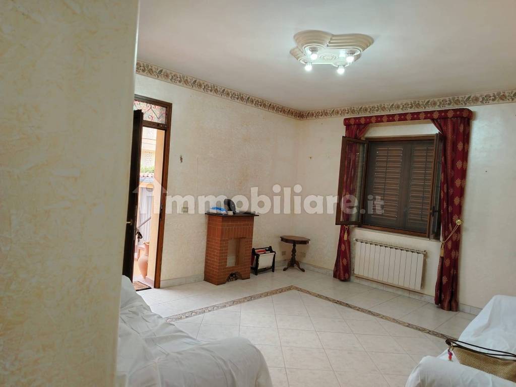 Salone