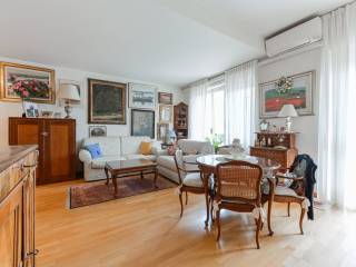 Appartamento via Lodovico Muratori 26, Porta Romana - Medaglie d'Oro, Milano