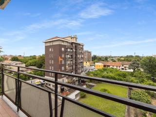 Bilocale via Padova 330, Crescenzago, Milano