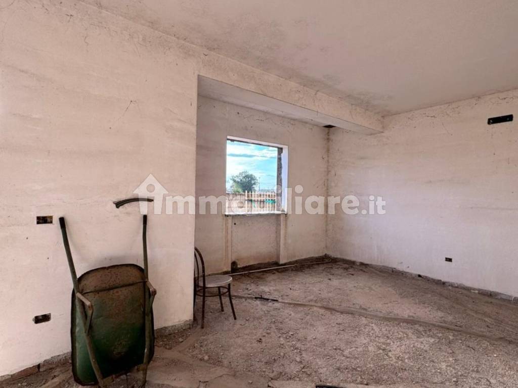 Stanza non arredata
