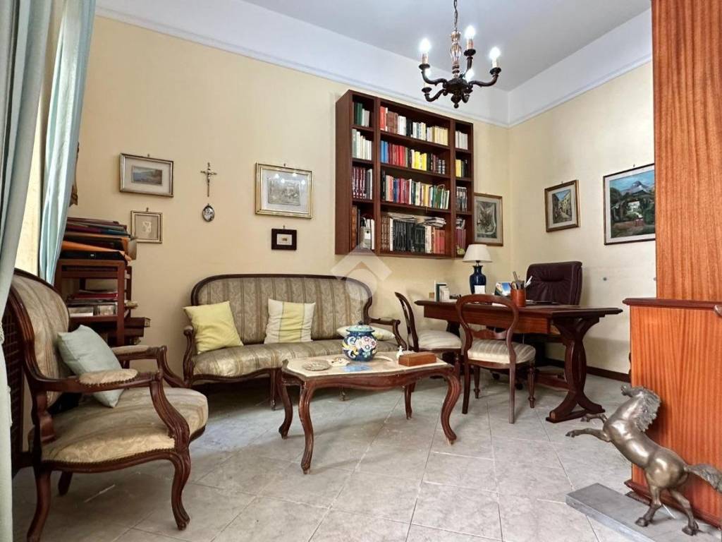 Salone