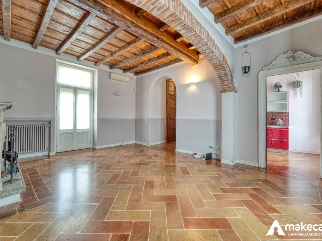 Salone