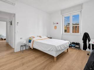 Bilocale viale Carlo Troya 14, Piazza Napoli, Milano