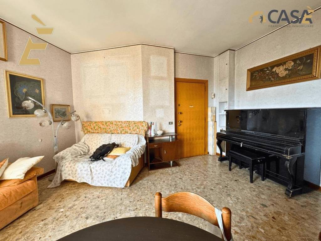 Salone