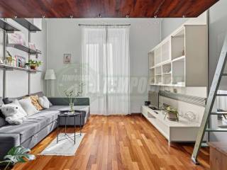Bilocale via Savona 108, Giambellino, Milano