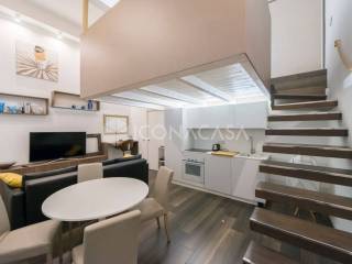 Loft via San Gregorio 49, Repubblica, Milano