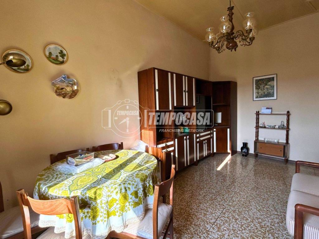 Salone