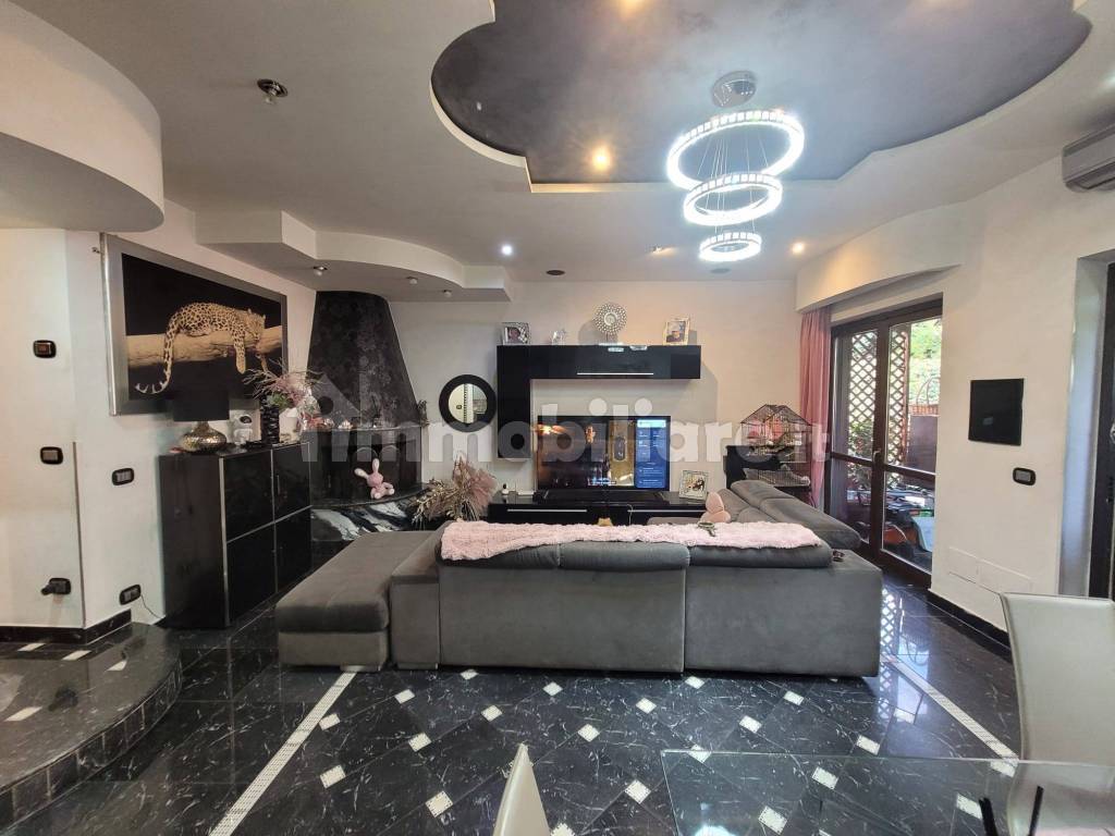 Salone