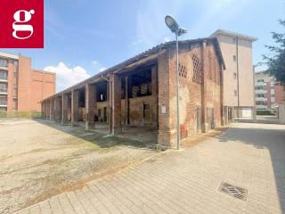 Rustico via Filippo Anghileri 8, Figino, Milano