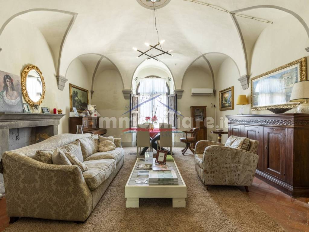 Salone