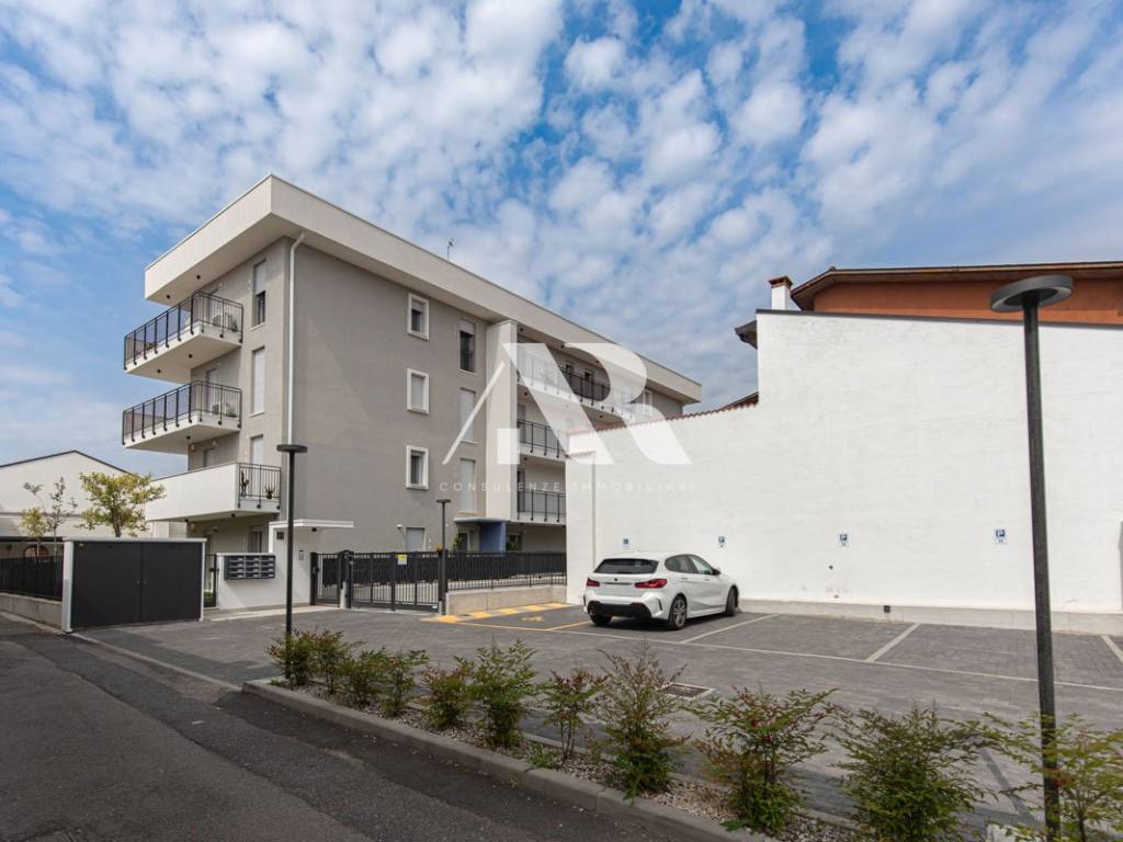 Vendita Appartamento Verona. Trilocale in via Boldiere 19. Ottimo stato ...