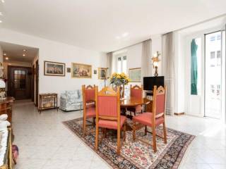 Trilocale viale Monte Nero 28, Porta Romana - Medaglie d'Oro, Milano