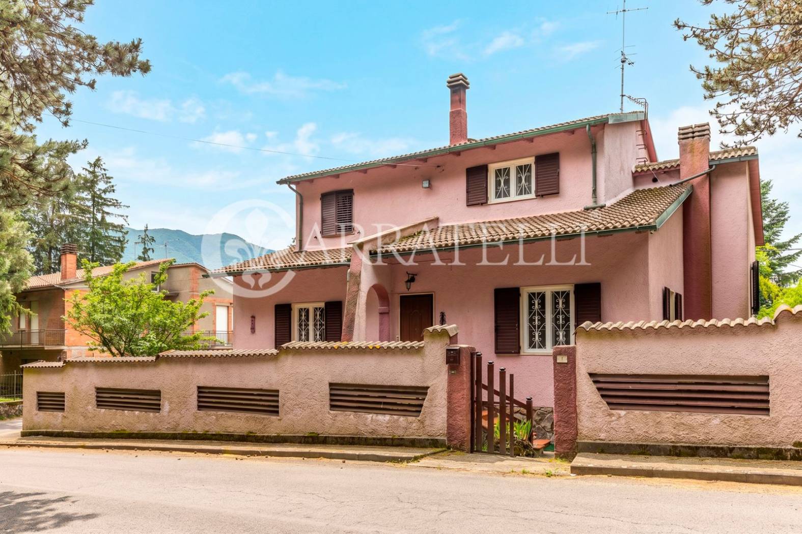 Villa in vendita a Radicofani
