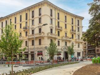 Trilocale piazza Caiazzo 2, Buenos Aires, Milano