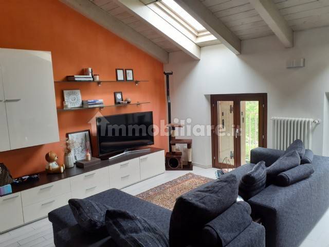 Salone