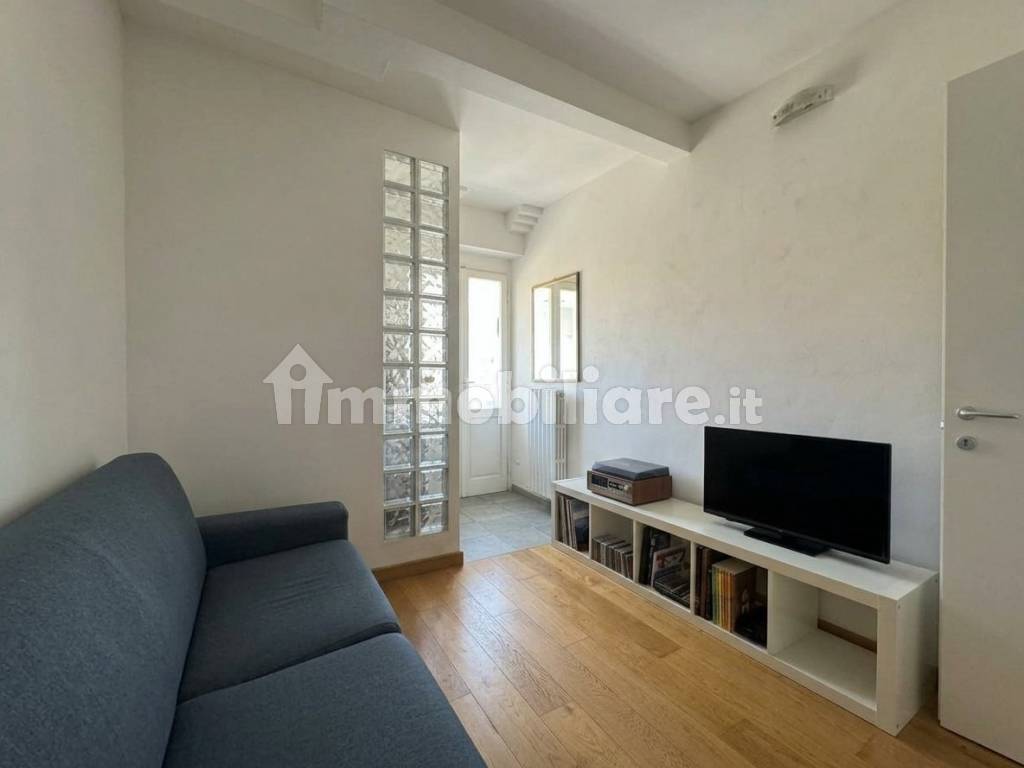 Salone