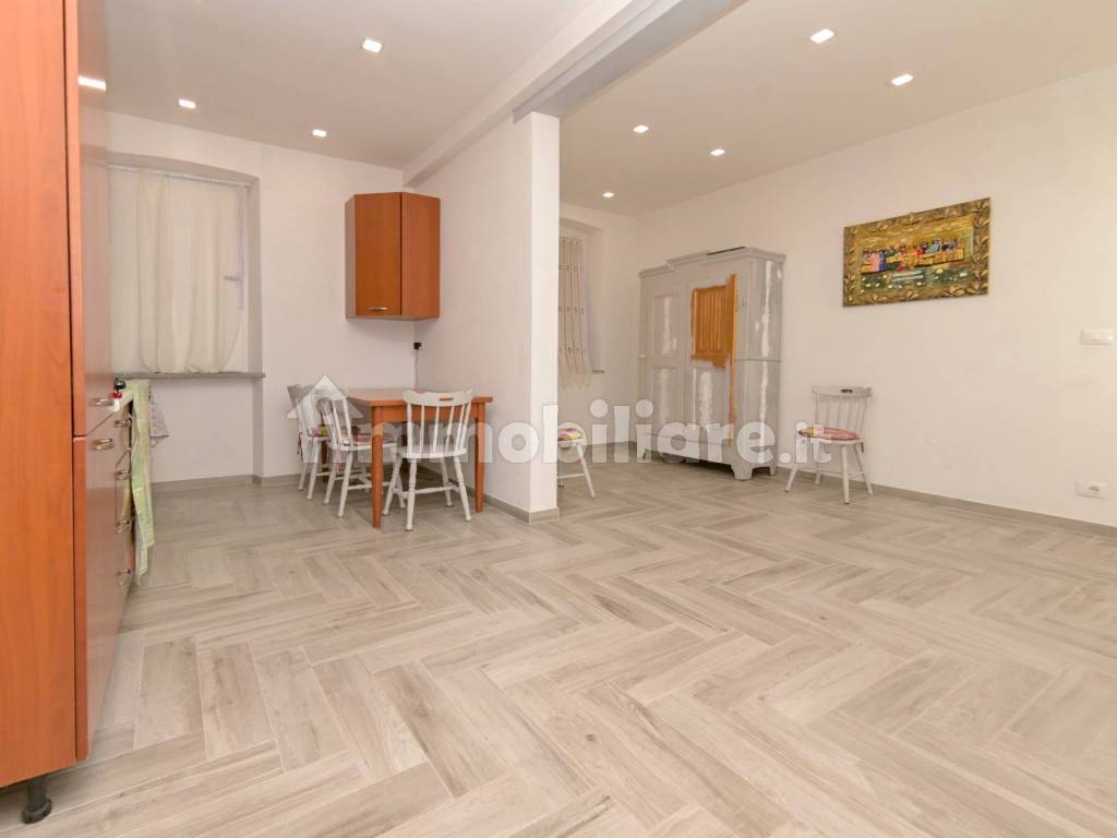 Salone
