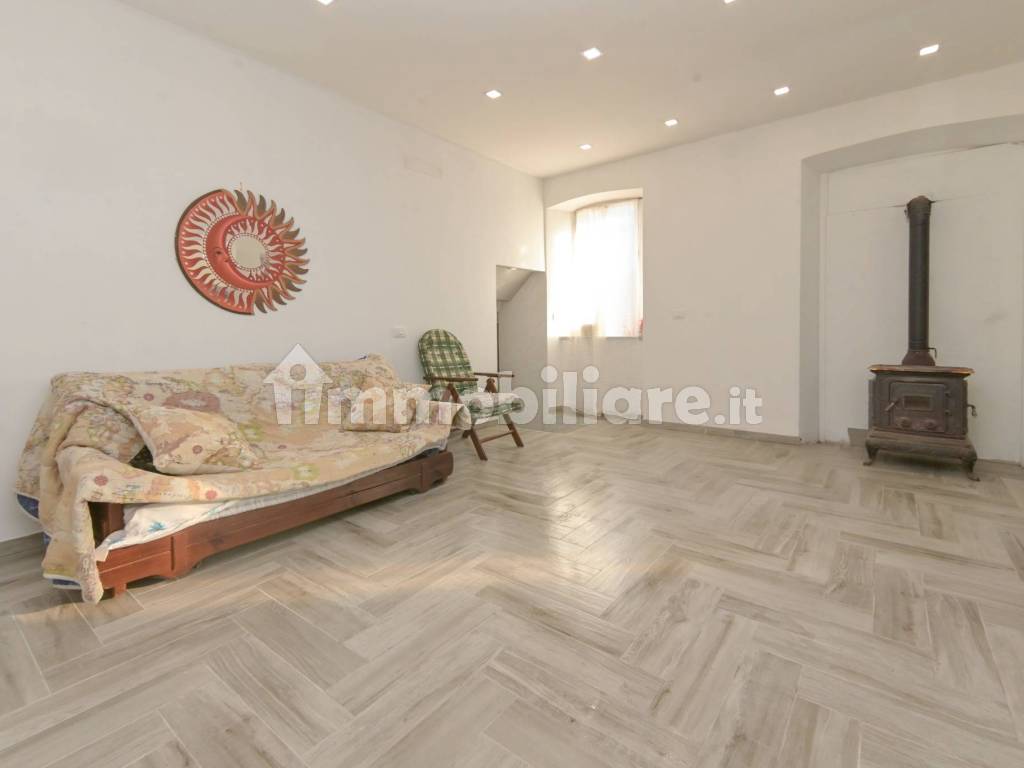 Salone
