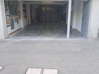 Box auto