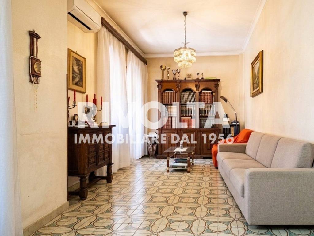 Salone