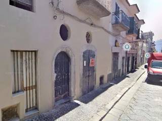 Zona