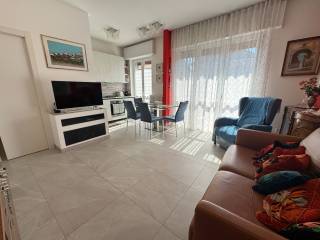 Bilocale via Val di Sole 11, Vigentino - Fatima, Milano