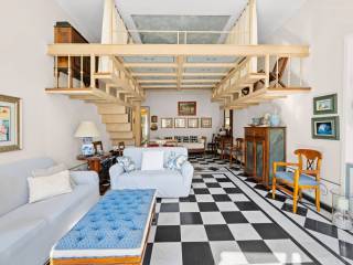 Salone
