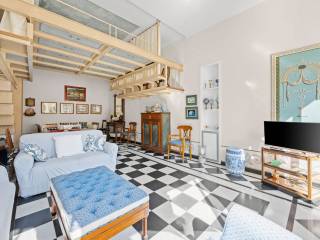 Salone