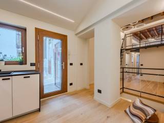 Bilocale via Marco Aurelio 45, Rovereto, Milano