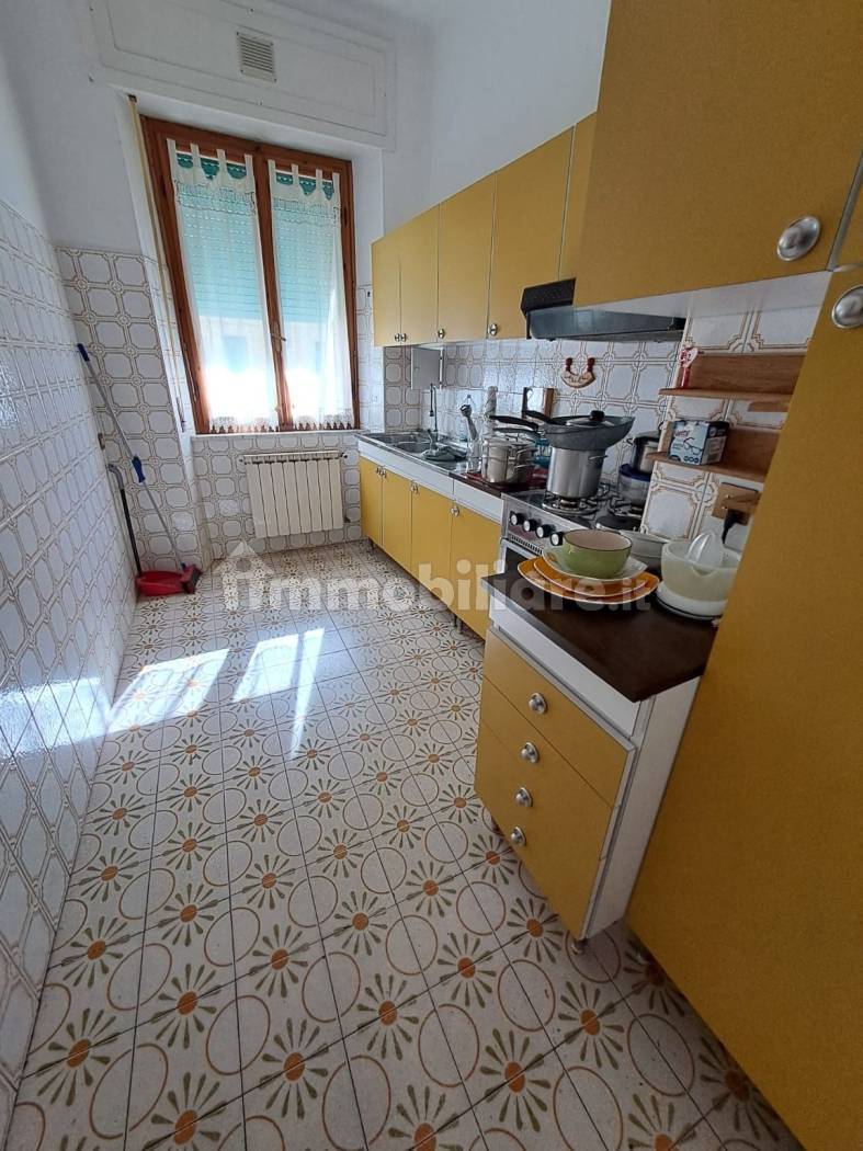 Appartamento in vendita a Livorno