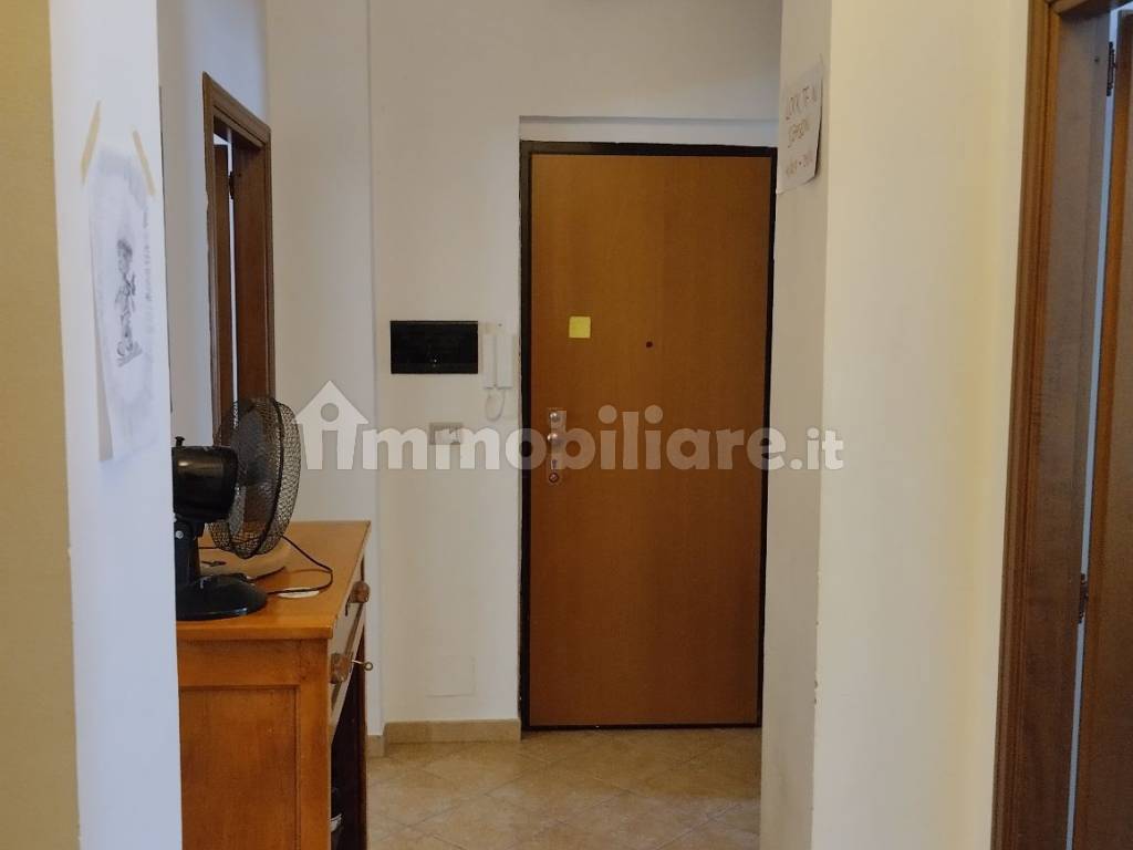 Stanza singola in Madonna del Pilone, foto 7 di 10
