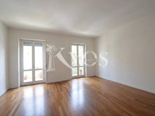 Quadrilocale via Edmondo de Amicis, 42, Sant'Ambrogio, Milano